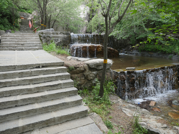 阜平天生桥风景区