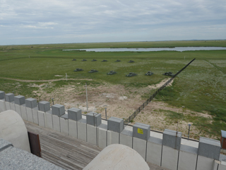 诺门罕战役遗址景区八月上旬，诺门罕战役遗址陈列馆顶部观景台远眺