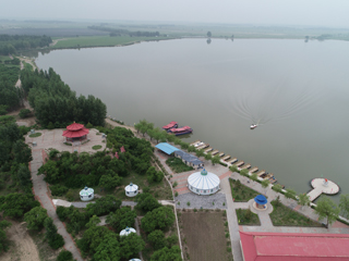 扎鲁特旗东湖风景区