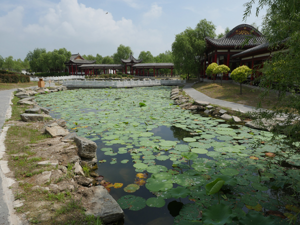 大安市嫩江湾旅游区七月初，华夷同风院