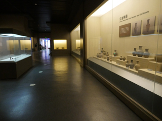 大庆博物馆，辽金陶器