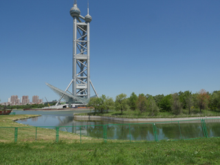 大庆龙凤湿地公园，湿地监测塔